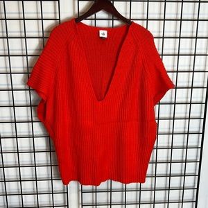 Cabi bright red loosely knit short sleeved V neck sweater. Size XL